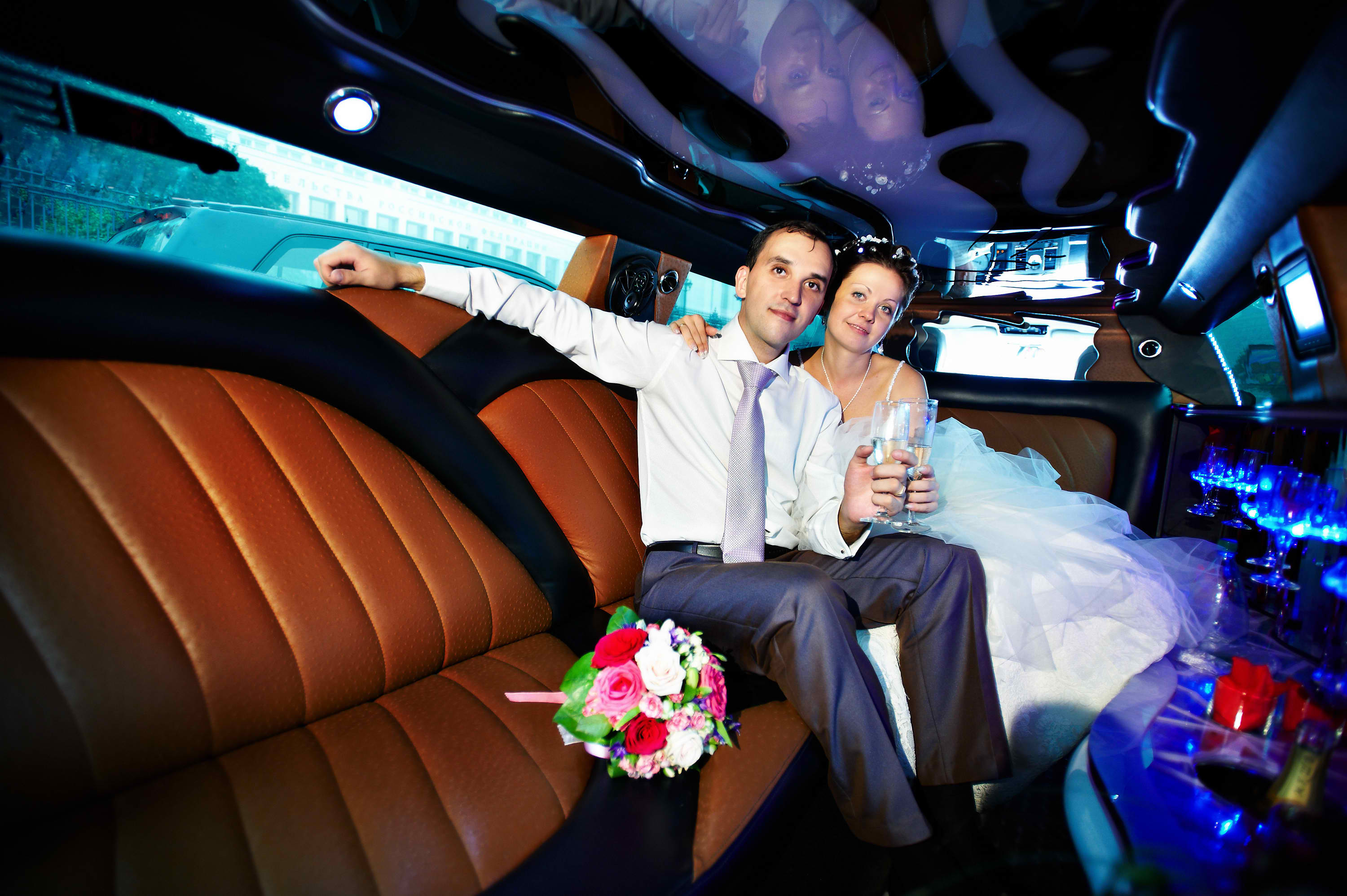 Bakersfield CA Wedding Limousine