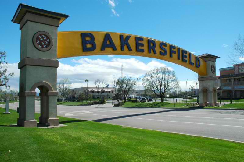 Bakersfield Tours